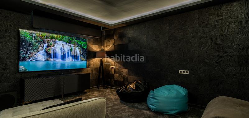 Foto 1408ffe5-33c3-41a3-97b5-5cd8e20508d7. Casa amb aparcament piscina a Casco Antiguo Marbella