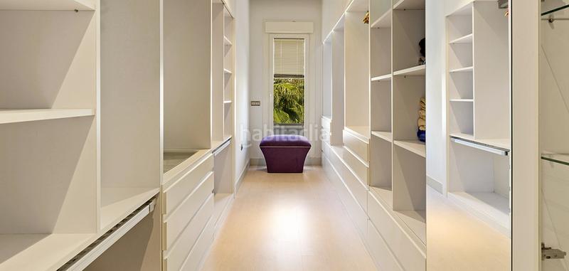 Foto f3187a7a-691a-48a7-97ca-942a53c5f950. Casa amb aparcament piscina a Casco Antiguo Marbella