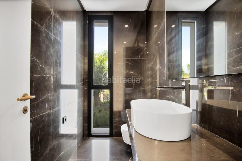 Foto d54dd513-6083-49b5-9f3b-31c8ebd65d60. Casa in Puente Romano Marbella