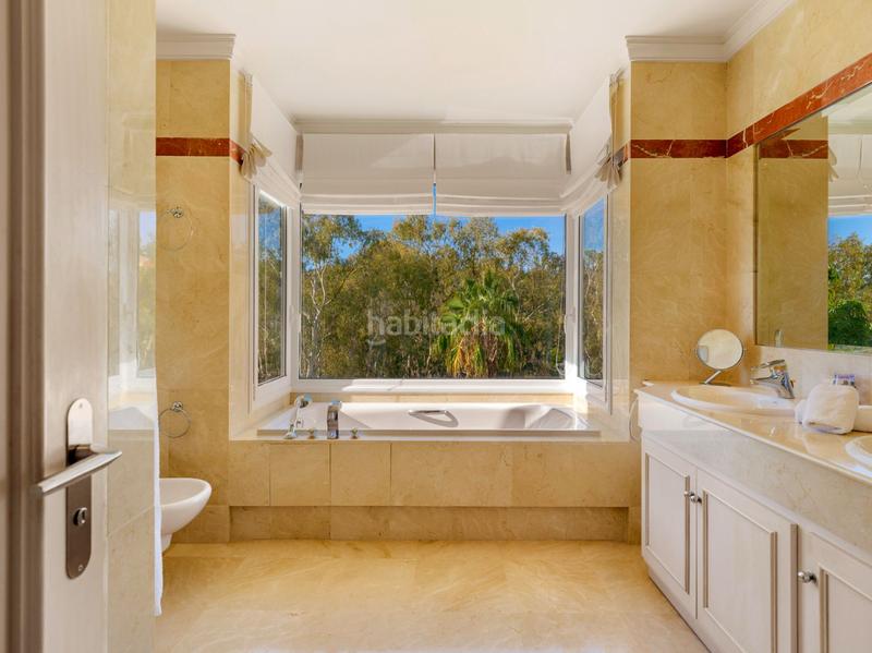 Foto 1dfb56ab-4f26-422e-bb5b-638926a5a82e. Haus mit parking pool in Casco Antiguo Marbella