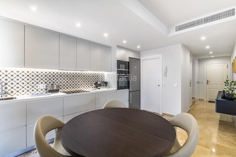 Foto 663fa997-5869-4c86-b2bf-d4d7bd7b5c28. Piccolo appartamento con parcheggio piscina in Puente Romano Marbella