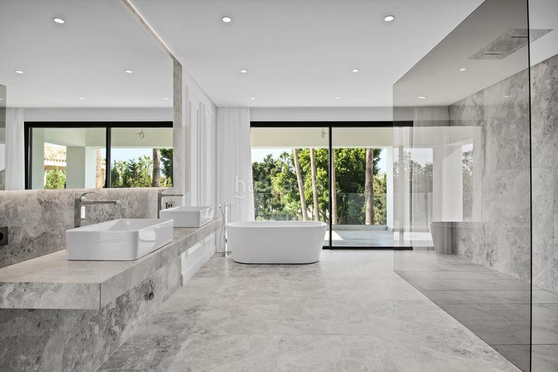 Foto 4a05ef32-42ff-4191-8abc-5df57e0f277c. Casa villa milla de oro en Sierra Blanca Marbella