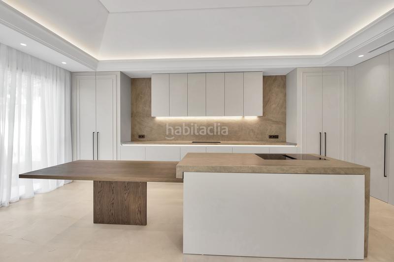 Foto 68cfdf59-bd11-4f49-a62d-23a8ed2b3d8a. Casa villa milla de oro en Sierra Blanca Marbella