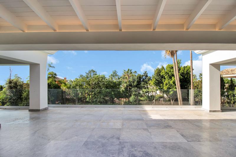 Foto b179efb2-698f-4272-b246-62eeb49aa651. Casa villa milla de oro en Sierra Blanca Marbella