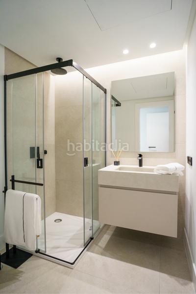 Foto b3e3220c-6e64-41b7-b80f-eb4fcaddcdcf. Casa amb aparcament piscina a Nueva Andalucía centro Marbella