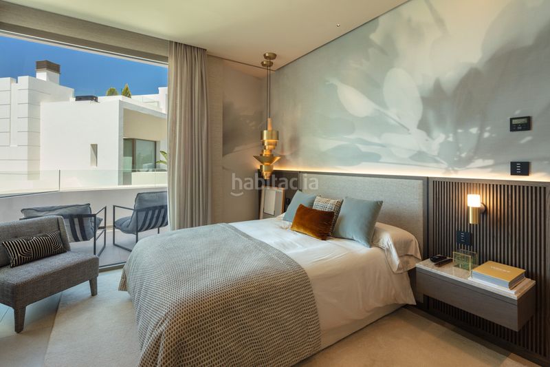 Foto 2da18e94-d4d6-4d47-b52f-c6086fd1d17e. Casa a Nueva Andalucía centro Marbella