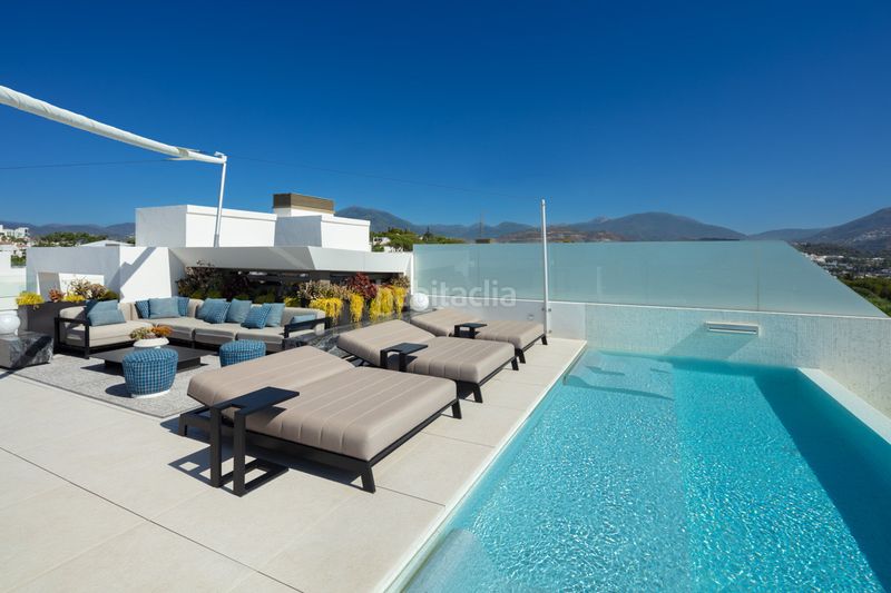 Foto a5f00465-9359-4be4-b4e4-67fbaf279b4b. Casa a Nueva Andalucía centro Marbella