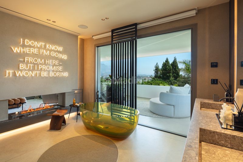 Foto bf2154c8-109a-4015-b5c4-a719b7266d34. Casa a Nueva Andalucía centro Marbella