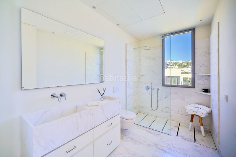 Foto d20e5d0b-a829-4f9c-9f3d-82dfa31bba41. Casa a Casco Antiguo Marbella
