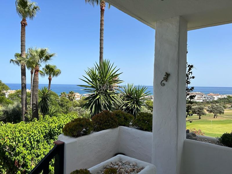 Foto 0ebf6222-fb31-429b-9029-68356710cc86. Casa amb aparcament piscina a Casco Antiguo Marbella
