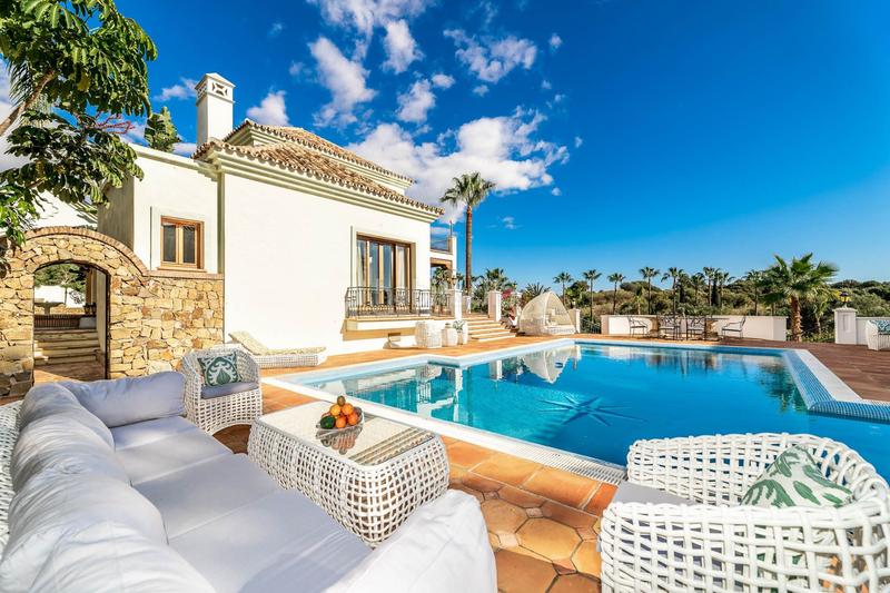 Foto d16e77f2-e841-45fc-a155-de9a5c47e25e. Casa con parcheggio piscina in Casco Antiguo Marbella