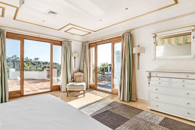 Foto e2a9952c-85a7-4f71-bd54-53d354fa0eb5. Casa con parcheggio piscina in Casco Antiguo Marbella