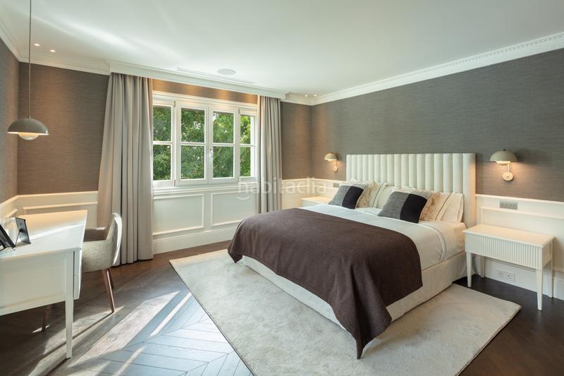 Foto 097080be-aca3-405f-af18-72bd1a7ded44. Maison avec parking piscine dans Casco Antiguo Marbella