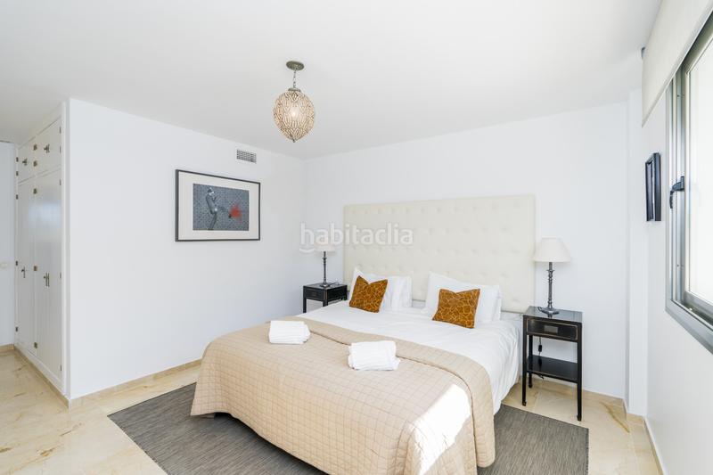 Foto a0ba894b-97e7-41d9-bb34-714f26597680. House with parking pool in puerto de Sotogrande-la marina Sotogrande