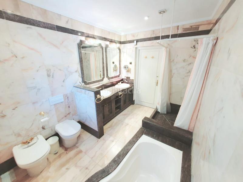 Foto fc8c6222-b6f4-4be8-a694-e2631f899fa9. Rent house in auriga-nva andalucia h 16 in Los Naranjos Marbella