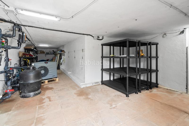 Foto 7bd3ddfd-5559-4d55-8191-269635693bb0. Casa en camino molino 1 villa renovada de alta gama en venta con vistas al mar, jardines y ubicación privilegiada en Marbella