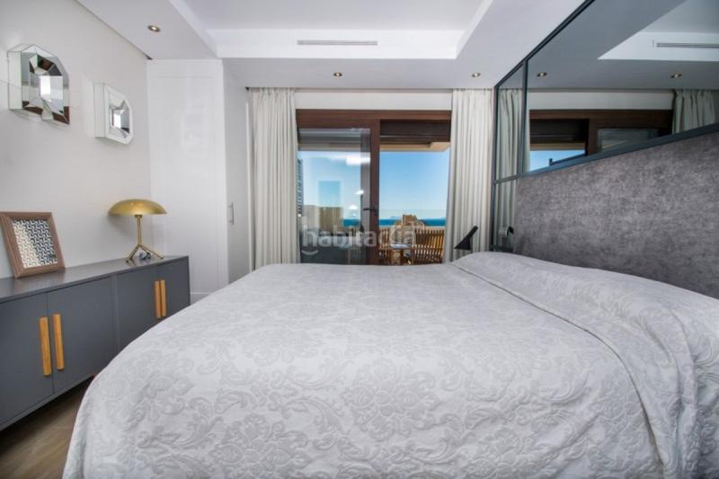 Foto ad3ba596-1227-4930-9654-bac89e9f6904. Ático atico en venta en Centro Estepona