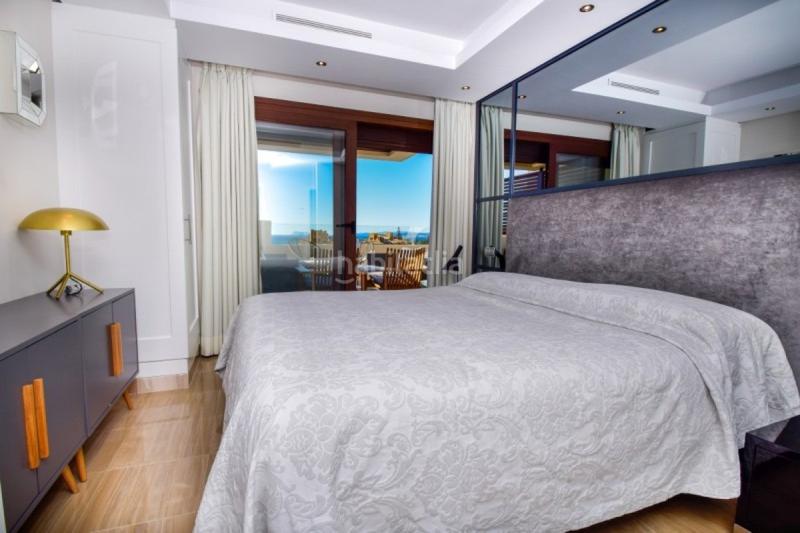 Foto f91c5a16-d0de-4827-9d06-77daaab5c1f5. Ático atico en venta en Centro Estepona