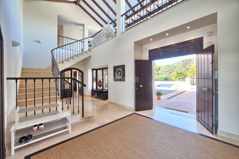 Foto 115de757-8fa9-4483-a0ef-286765ab7b3c. Casa con parcheggio piscina in Casco Antiguo Marbella