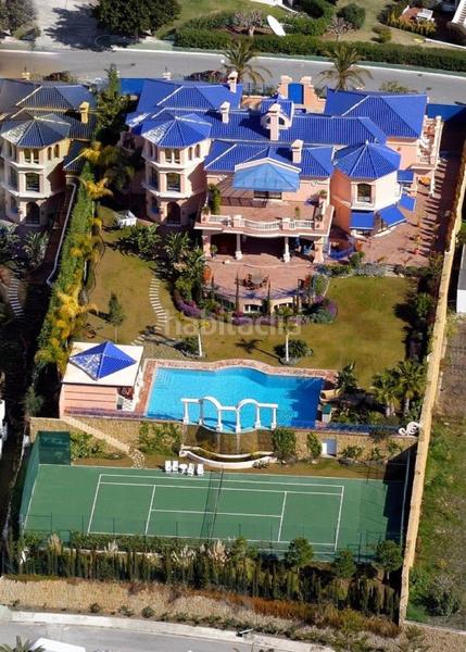 Foto 2f5818fa-4218-4249-a26b-1562cc71be09. House with parking pool in Casco Antiguo Marbella