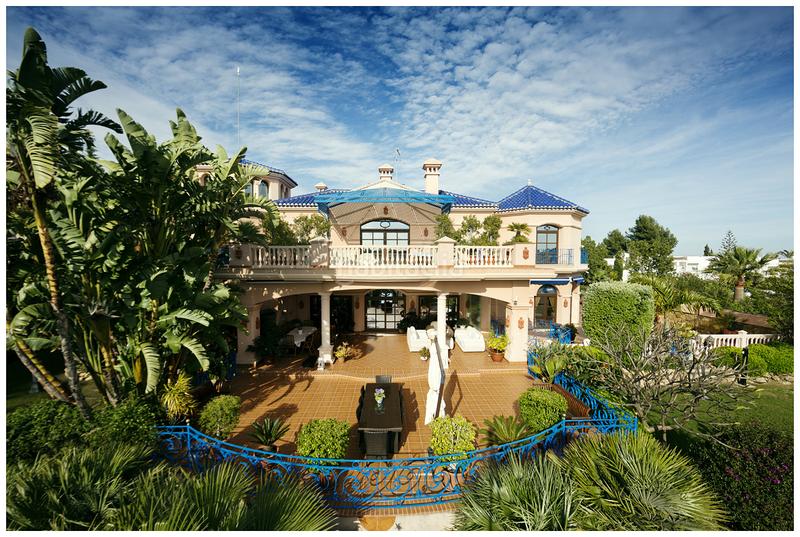 Foto 339011b3-1f3c-416d-9408-8a83e44d575e. House with parking pool in Casco Antiguo Marbella