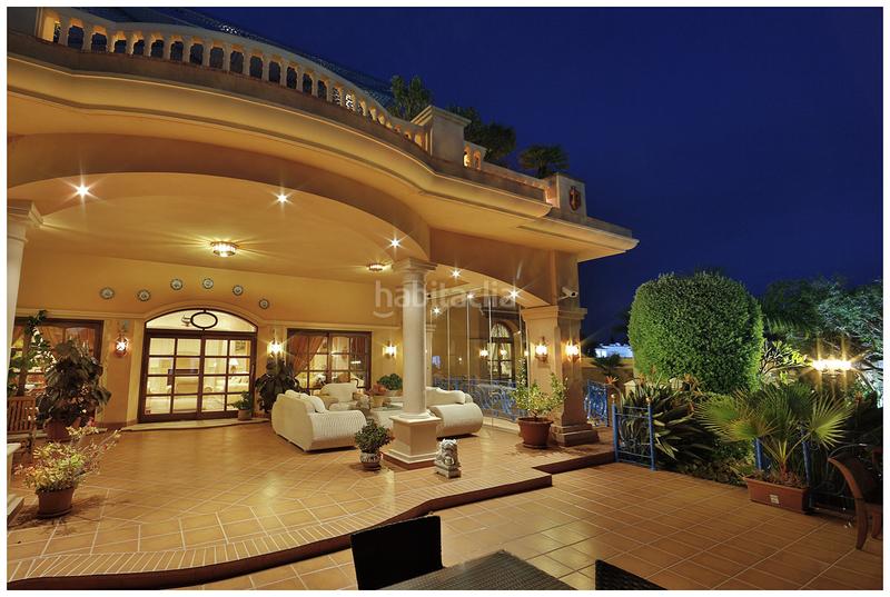 Foto 83318e09-4876-483d-a4cc-0ceec4ec635f. House with parking pool in Casco Antiguo Marbella