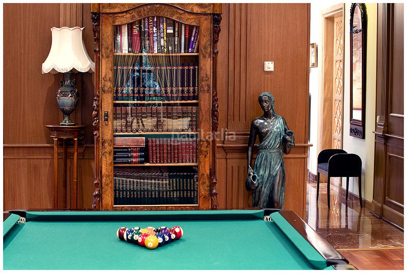 Foto f619c12a-de3b-4faa-a9bb-85b04c0ee153. House with parking pool in Casco Antiguo Marbella