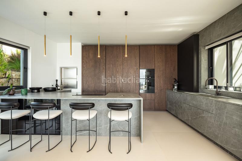 Foto 80bf0ff8-5fd8-4f62-8da5-67c5680f2d9a. Casa con parcheggio piscina in Casco Antiguo Marbella