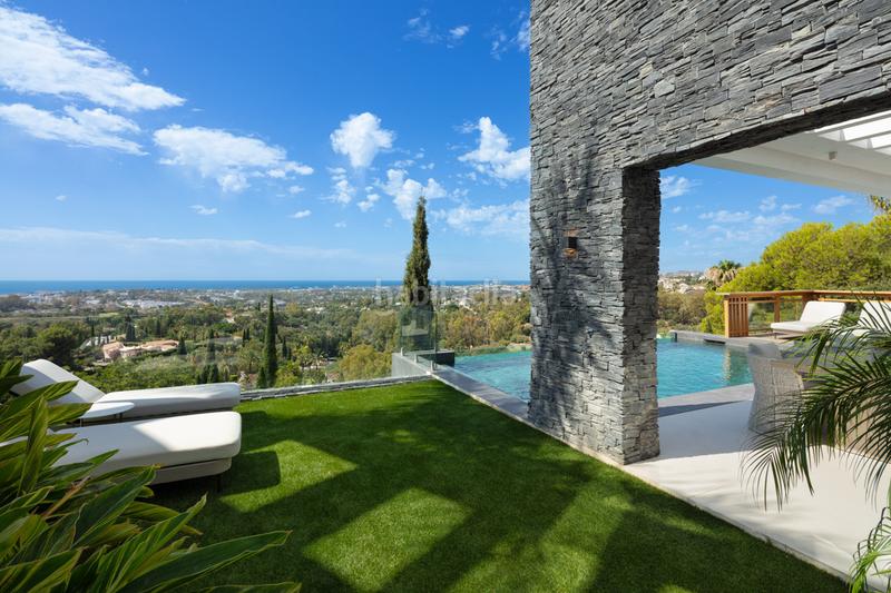 Foto 9ab32f26-5623-441f-beb1-9fe997459bec. Casa con parcheggio piscina in Casco Antiguo Marbella