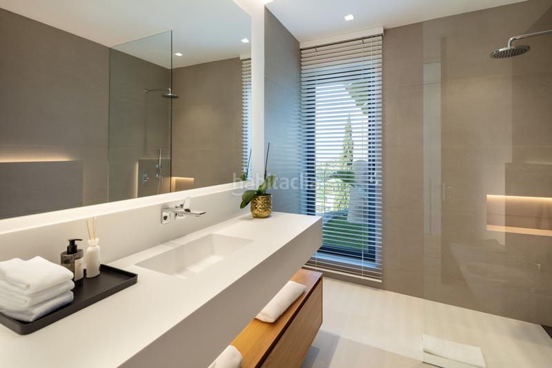 Foto b77bc488-b7ba-4ea3-a0e1-ed3074b27da0. Casa con parcheggio piscina in Casco Antiguo Marbella