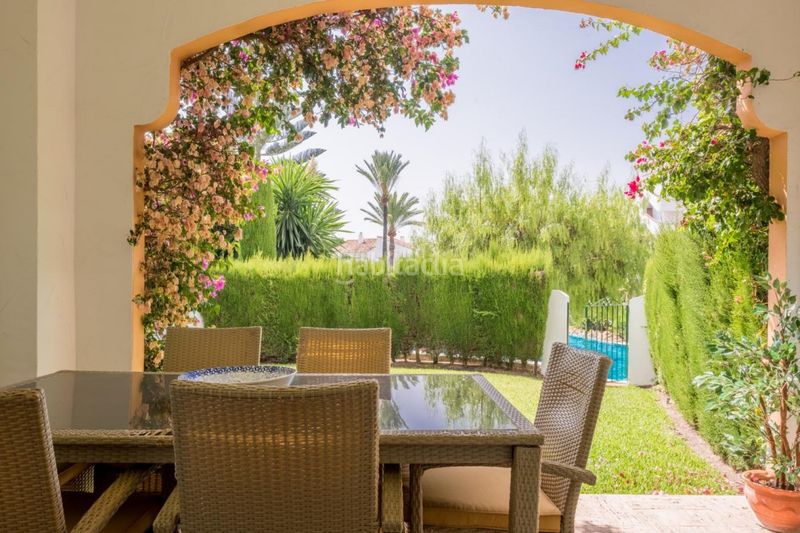 Foto a0d3383f-bde6-41a9-9a8c-9f561d085655. Apartament amb piscina a Casco Antiguo Marbella
