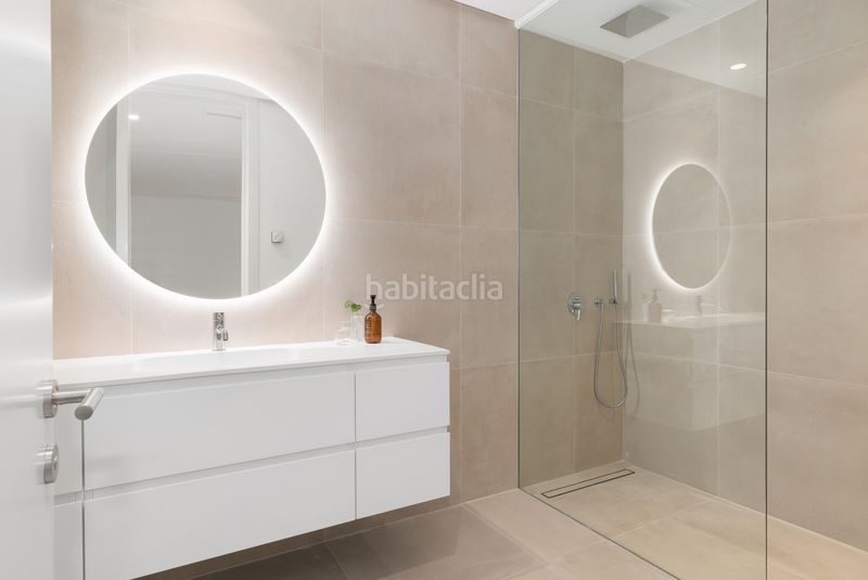 Foto f35e2a5e-3516-4f1d-bf93-86fbc838abf0. Casa amb aparcament piscina a Casco Antiguo Marbella