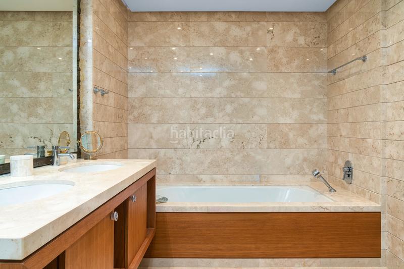 Foto 1b285c75-7d79-4f15-a178-ae0f03148767. Appartement mit parking pool in Puente Romano Marbella