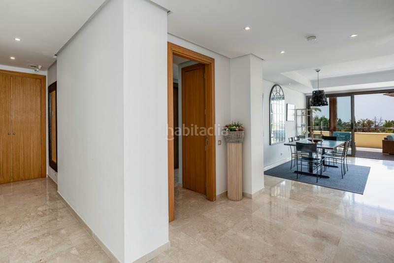 Foto 69382b89-1e07-4267-a25c-713b600b6339. Appartement mit parking pool in Puente Romano Marbella