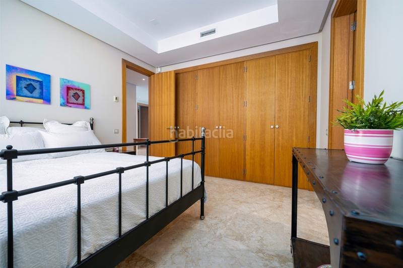 Foto d0667b75-6432-4b6b-8fc7-a0a5b31ae499. Appartement mit parking pool in Puente Romano Marbella