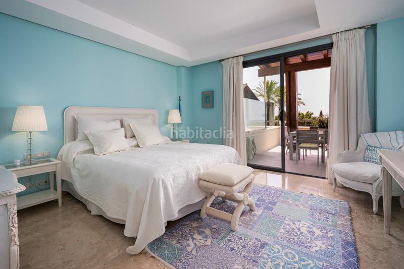 Foto e7135fed-5a94-45cc-9680-aff93eb6f5ea. Appartement mit parking pool in Puente Romano Marbella