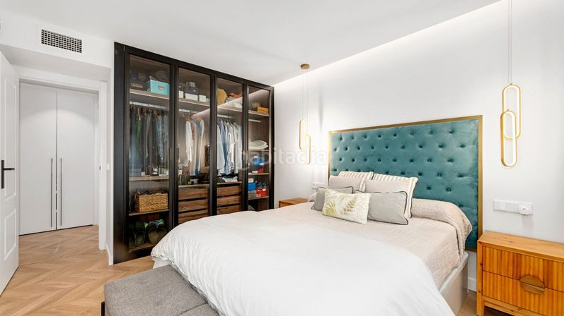 Foto 1f98c232-835b-4644-8b3e-f954eeaee612. Apartament amb piscina a Nueva Andalucía centro Marbella