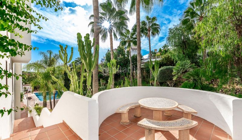 Foto afa0098b-e86e-4430-86f3-9875671cc9c2. Apartament amb piscina a Nueva Andalucía centro Marbella