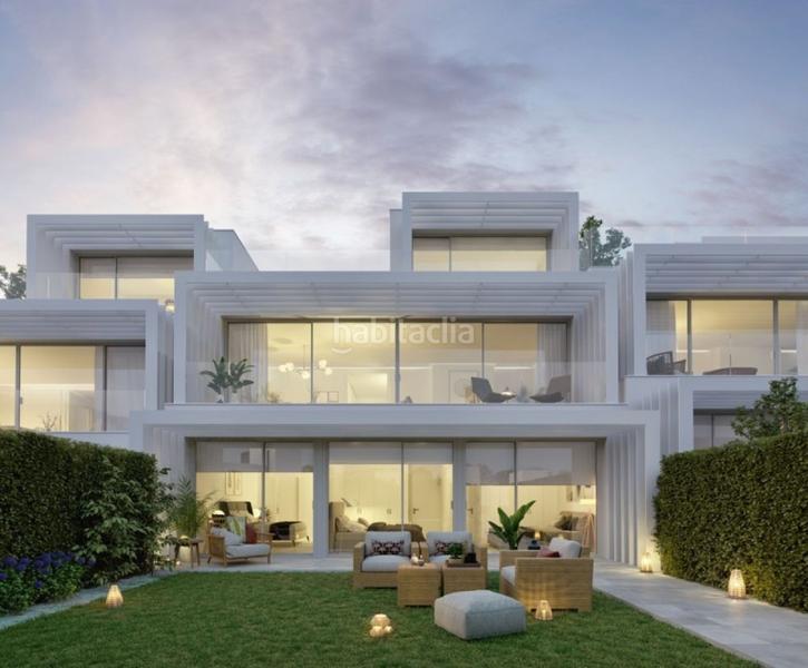 Foto 8a83b1a4-ddcf-4621-b6cd-a11592e71129. Casa villa en venta en Centro Estepona
