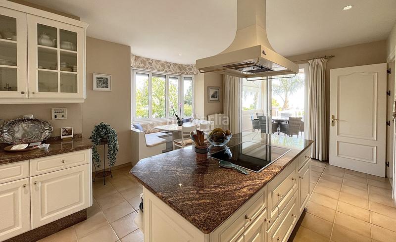 Foto 559be6bd-4d7e-4dcd-8c32-9d79d50e840e. Maison avec parking piscine dans Casco Antiguo Marbella