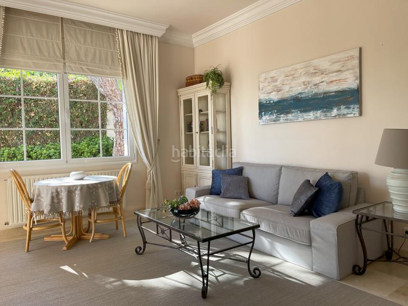 Foto 68cb6bdd-6d99-4cbe-9d8a-65f3de2247aa. Maison avec parking piscine dans Casco Antiguo Marbella