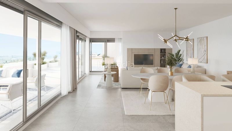 Foto 8cf63361-4e2b-40b9-9a7d-5ac35329fa5c. Apartament amb aparcament piscina a Centro Estepona