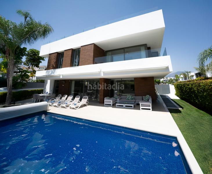 Foto 92d064a0-d0f5-4b83-90f0-1a9799c67089. Lloguer casa a dos hermanas ii 12 a Paraiso - Barronal Estepona