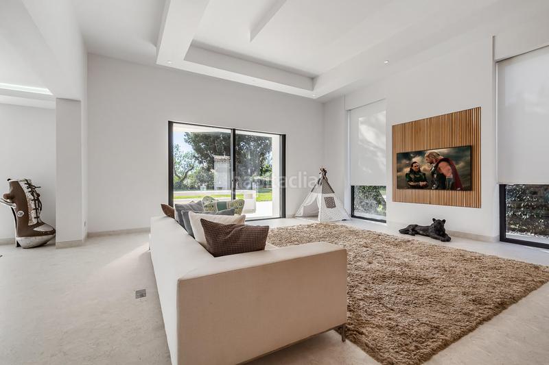 Foto 90183bab-847a-4db9-8df4-0aa7ad1be70e. Rent house with heating parking pool in Benahavís pueblo Benahavís