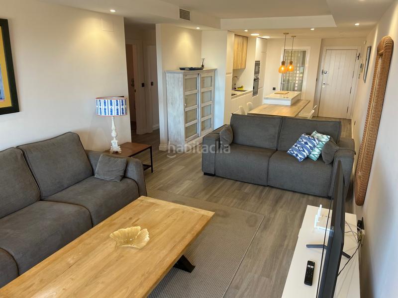 Foto bbf06357-ead5-412a-a624-5c275db0937a. Rent penthouse in villa parra palomeras 1 in Las Lomas de Río Verde Marbella