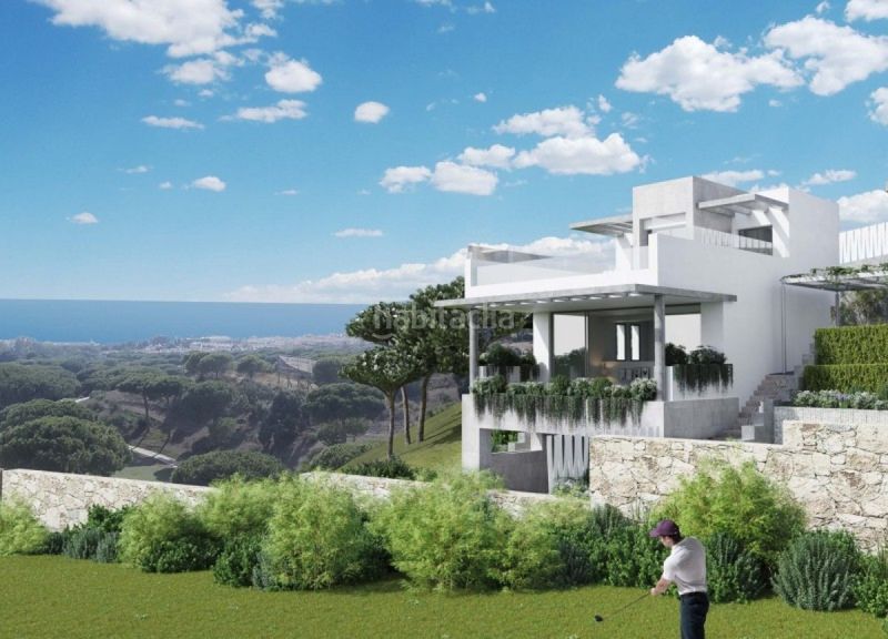 Foto 5e5d07f8-9cc3-4818-a038-8167c9931d11. Casa adossada amb aparcament piscina a Casco Antiguo Marbella