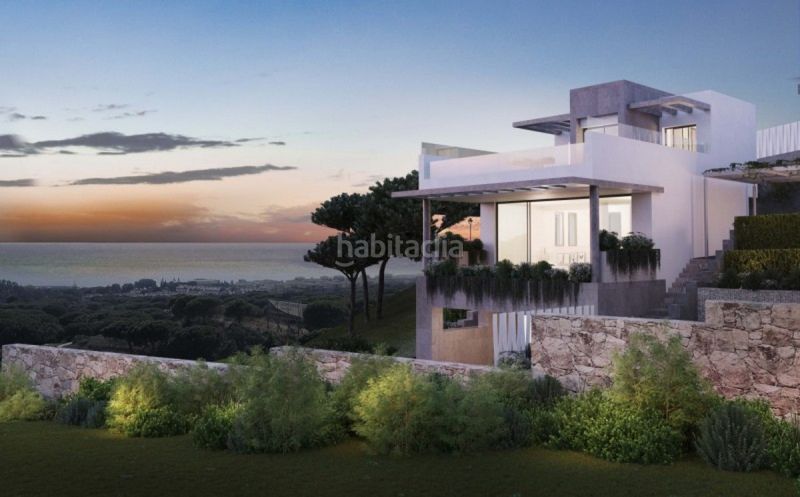 Foto 62428fc6-b634-4b3d-9aaf-5c534220b29f. Casa adossada amb aparcament piscina a Casco Antiguo Marbella