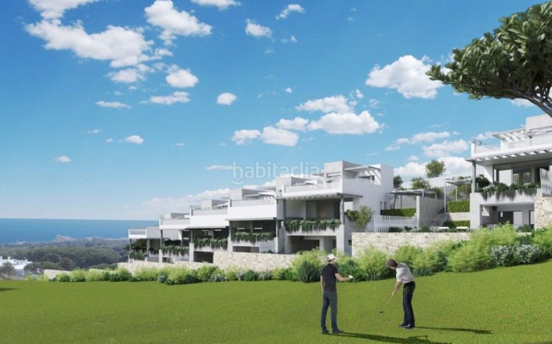 Foto c39e2e2e-a2de-4019-ad03-e81942936e30. Casa adossada amb aparcament piscina a Casco Antiguo Marbella