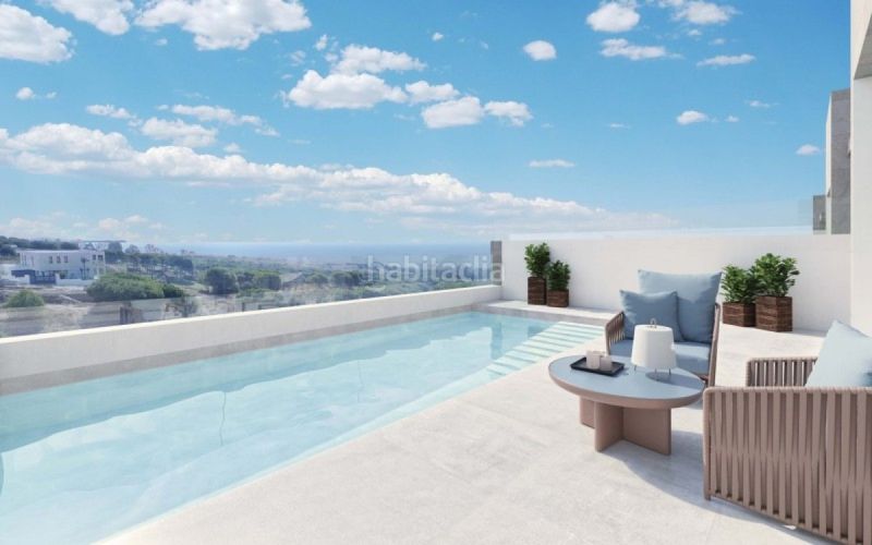 Foto c7dea7e4-b59f-418f-b76f-a3d3952f34d6. Casa adossada amb aparcament piscina a Casco Antiguo Marbella
