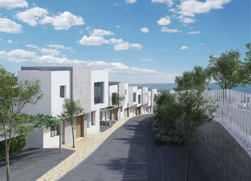 Foto fbffc53a-81c6-4231-a2b2-f364fcb404ec. Casa adossada amb aparcament piscina a Casco Antiguo Marbella